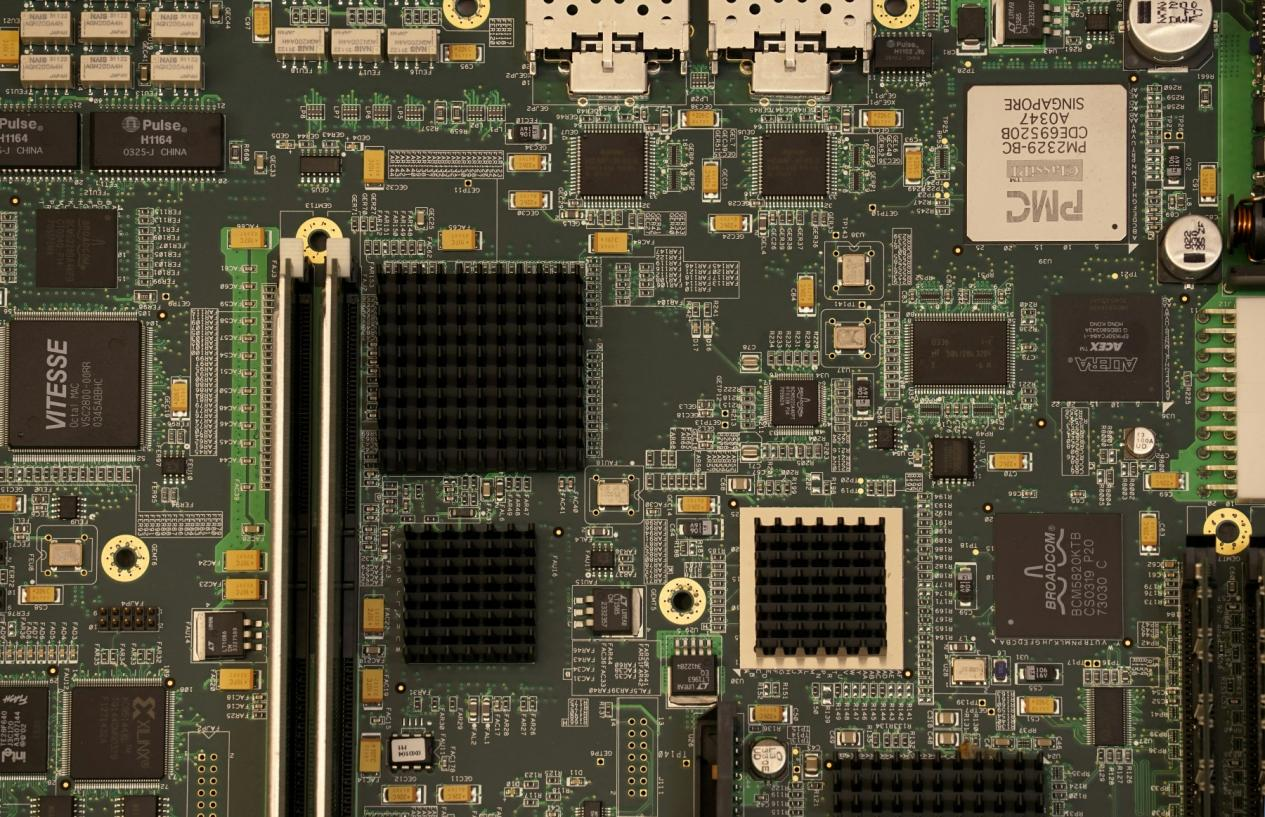 IC Technologies: SSI, MSI, LSI, VLSI, ULSI, GSI