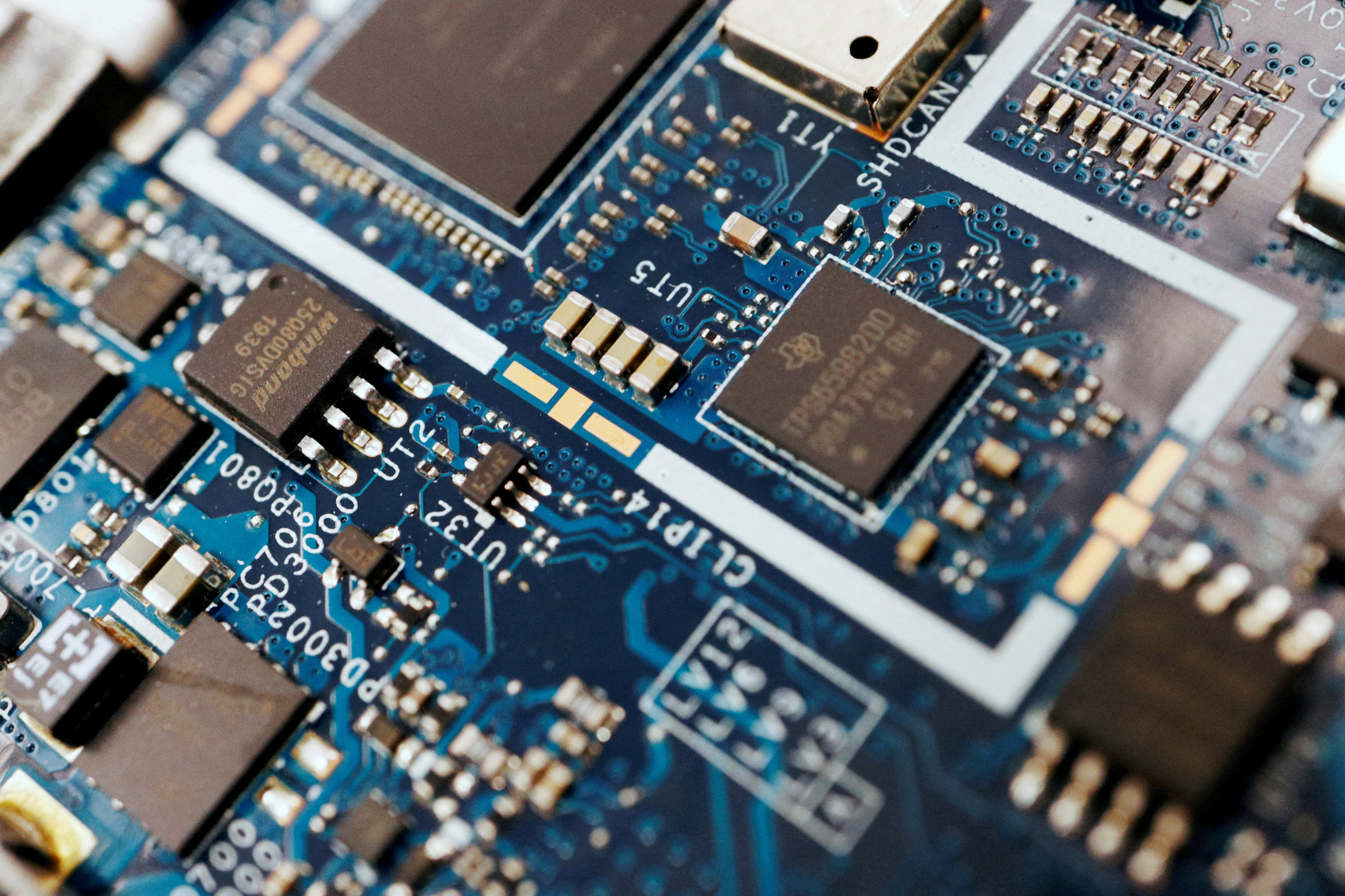 Understanding the BAV99 Diode: Functions, Applications, and Benefits