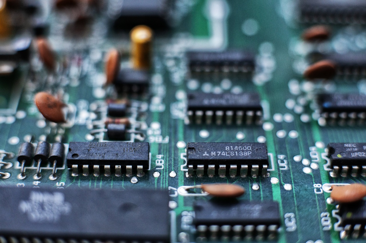 Buy Integrated Circuits on AIChipLink.com: Your Go-To Source for IC Components